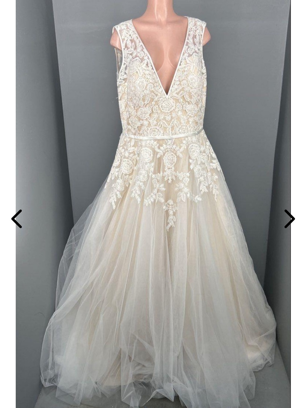 Cocomelody  A-Line Court Train Tulle and Lace Wedding Dress